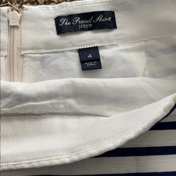 J Crew Factory The Pencil Skirt - Picture 2 of 5
